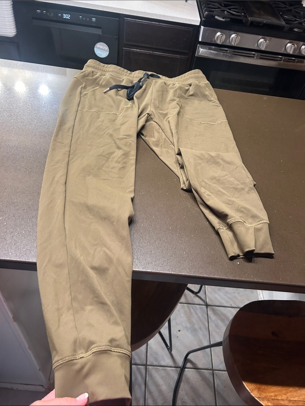 Olive Drawstring Ankle Jogger Pants - Women's Cropped Casual